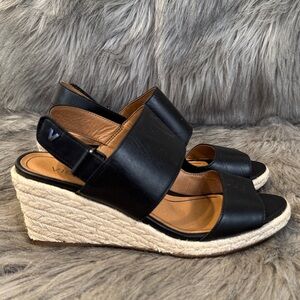 PRICE FIRM Vionic Black Leather Wedge Sandals Size 7.5W